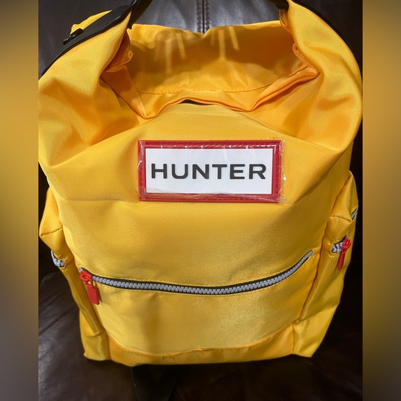 NEW Hunter Yellow Large Backpack Multi Pocket Bag - Picture 4 of 7